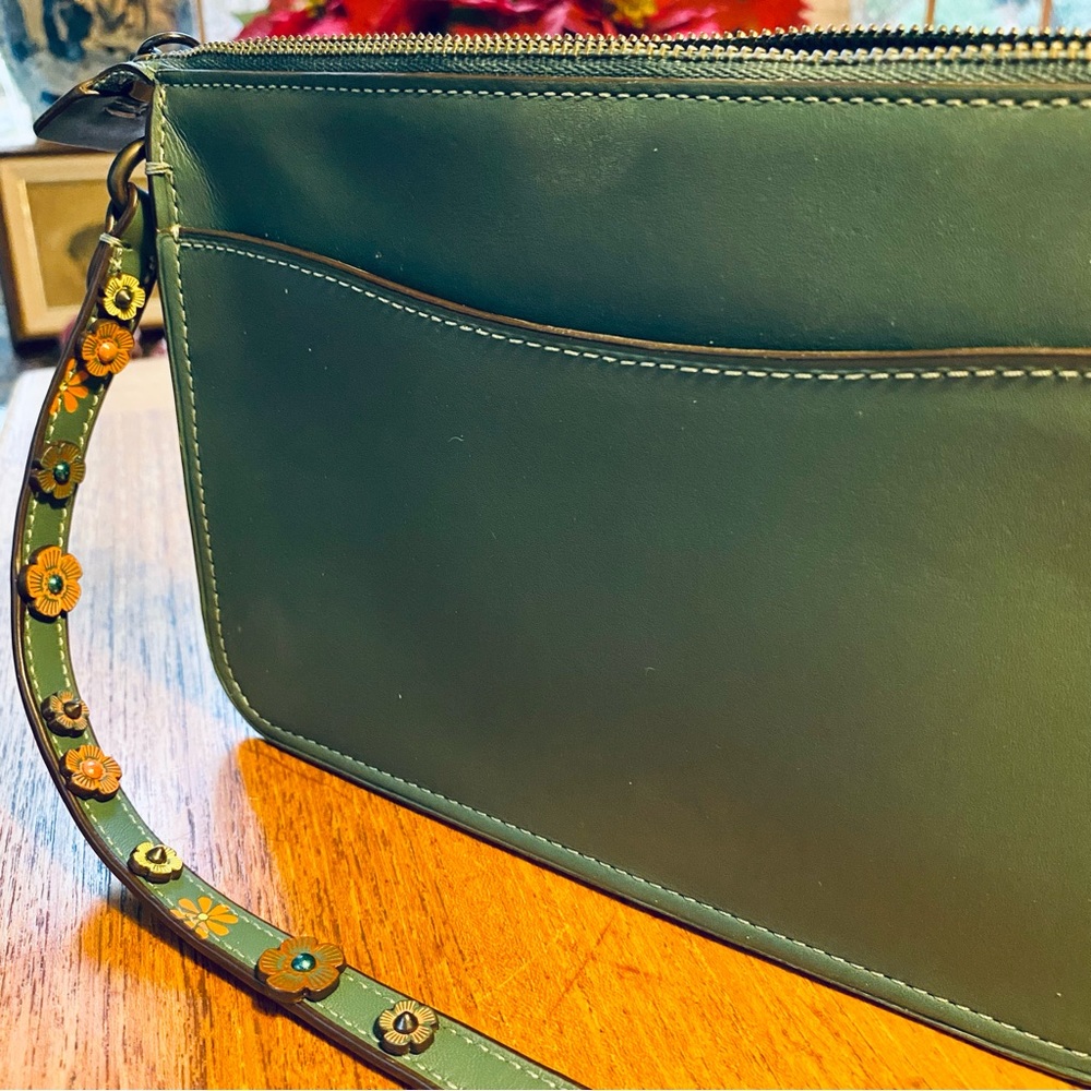 Coach 1941 Soho Crossbody Clutch 22037 Tea Rose Glovetanned Leather, Turquoise
